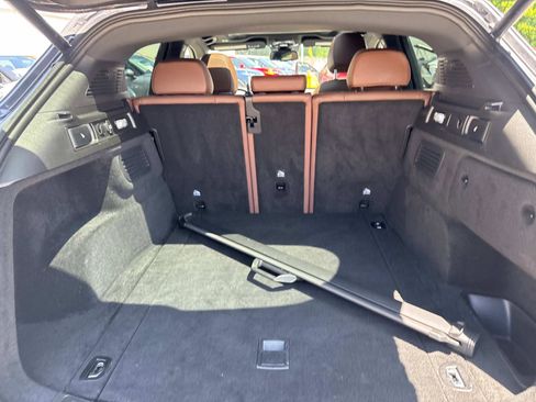 Used 2024 Alfa Romeo Stelvio Ti image 7