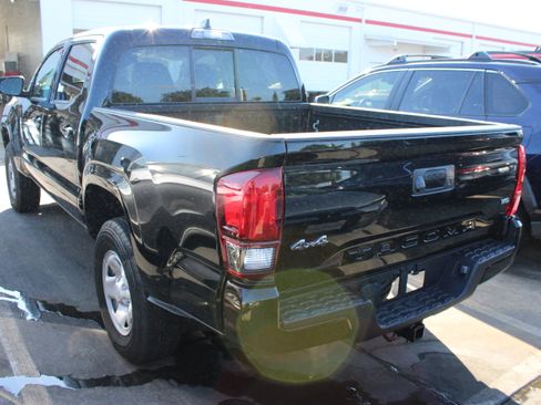 Used 2023 Toyota Tacoma SR AWD/4WD image 8