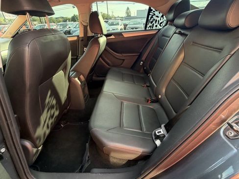 Used 2014 Volkswagen Jetta SE FWD image 18
