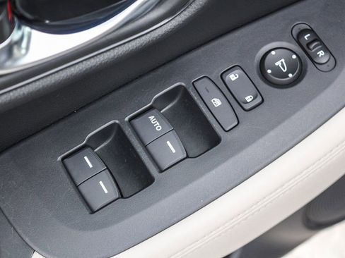 Used 2023 Honda HR-V LX image 21