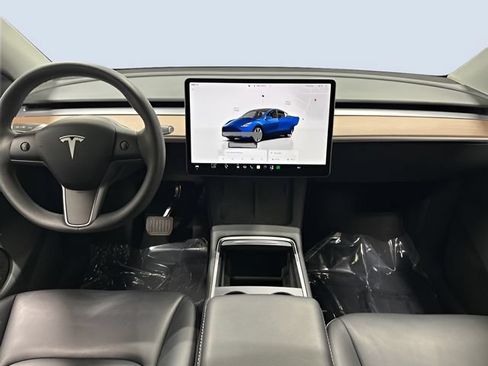Used 2023 Tesla Model Y Long Range AWD/4WD image 13