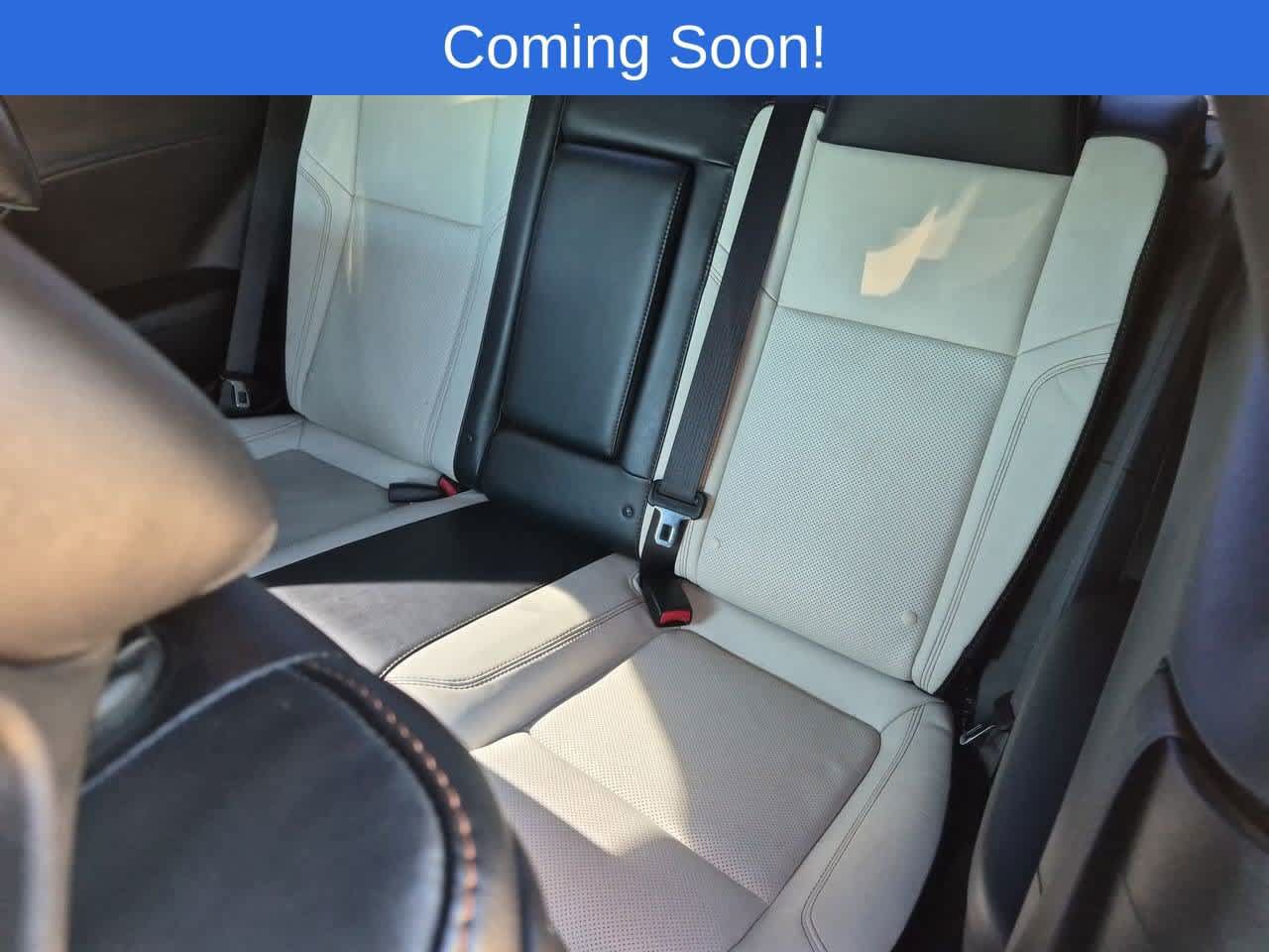 Used 2015 Dodge Challenger SXT Plus w/ Driver Convenience Group RWD image 18