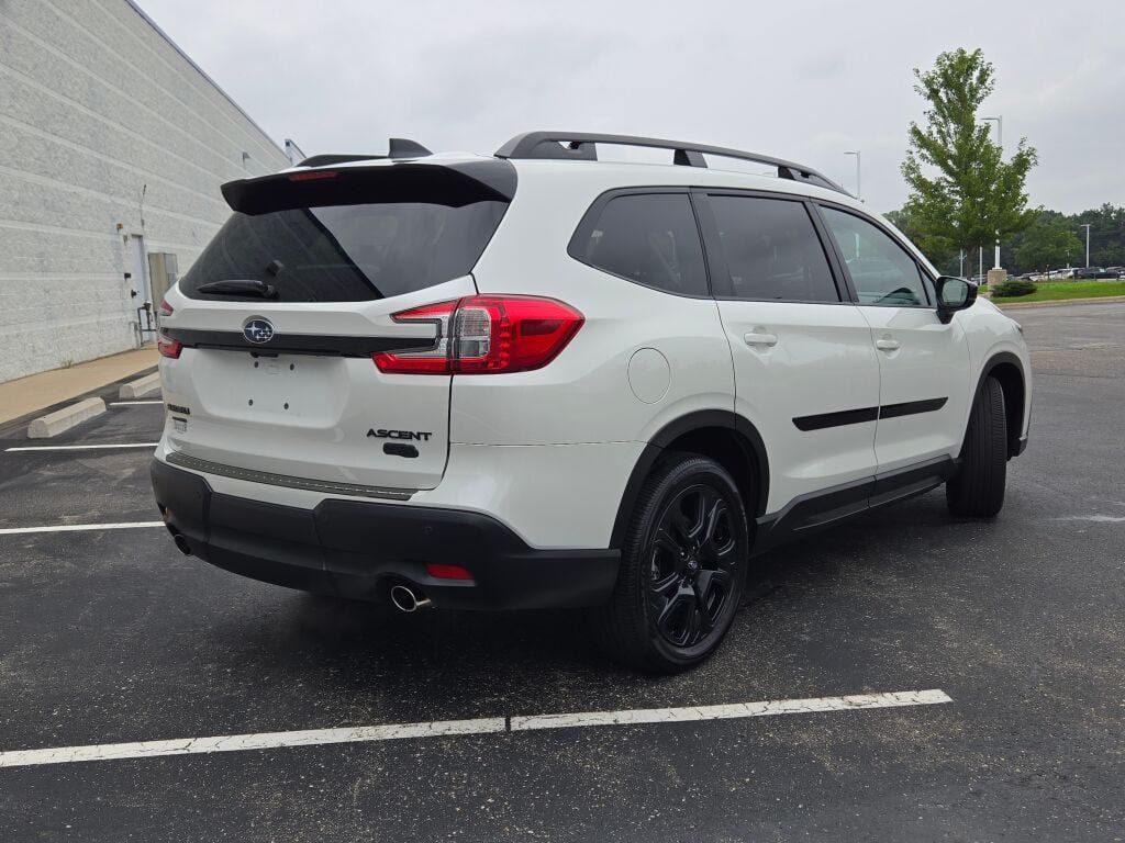 Certified 2025 Subaru Ascent Bronze Edition w/ Popular Package #2 AWD/4WD image 12