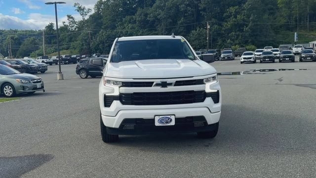 Used 2023 Chevrolet Silverado 1500 RST w/ Z71 Off-Road Package AWD/4WD image 3