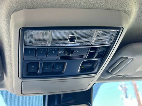 Used 2021 Toyota 4Runner SR5 Premium w/ Moonroof Package AWD/4WD image 20