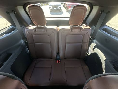 New 2026 Lincoln Aviator Reserve AWD/4WD image 24