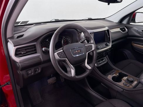 Used 2023 GMC Acadia SLE w/ Driver Convenience Package AWD/4WD image 16