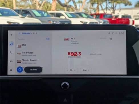 Used 2026 Toyota Crown Signia image 18