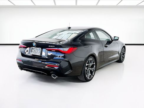 Used 2025 BMW 430i Coupe w/ M Sport Package RWD image 4