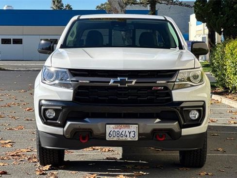 Used 2021 Chevrolet Colorado Z71 w/ Safety Package image 9