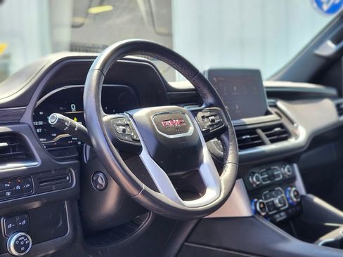 Used 2022 GMC Yukon XL SLT w/ SLT Premium Package AWD/4WD image 19