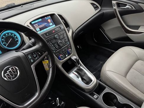 Used 2014 Buick Verano FWD image 14
