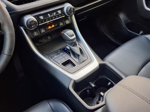 Used 2024 Toyota RAV4 XLE Premium image 16