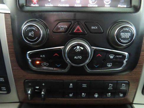 Used 2017 RAM 1500 Laramie w/ Convenience Group image 29