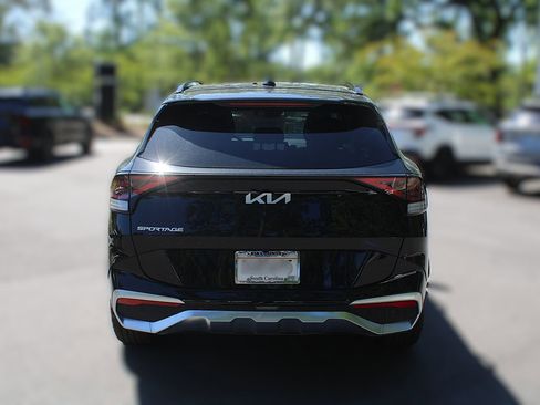 Certified 2025 Kia Sportage SX FWD image 8