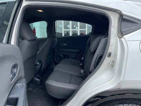 Used 2021 Honda HR-V Sport image 19