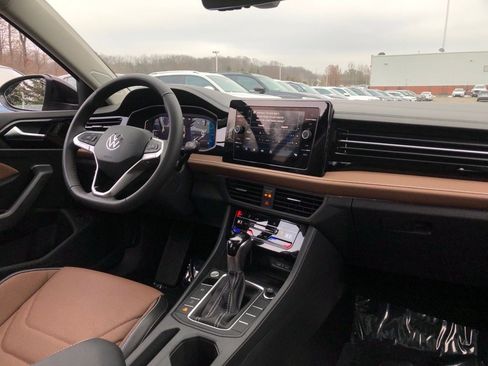 New 2026 Volkswagen Jetta SEL image 18