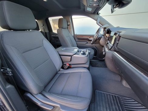 Used 2022 Chevrolet Silverado 1500 RST image 19