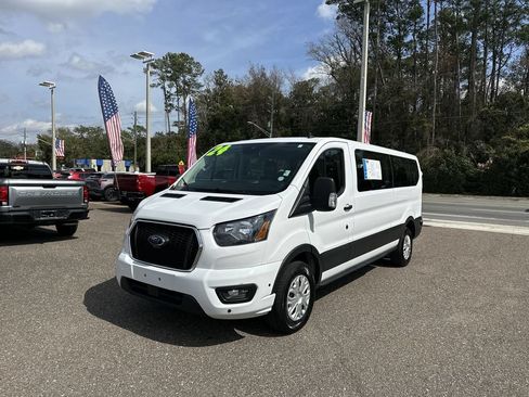 Used 2024 Ford Transit 350 XLT RWD image 12
