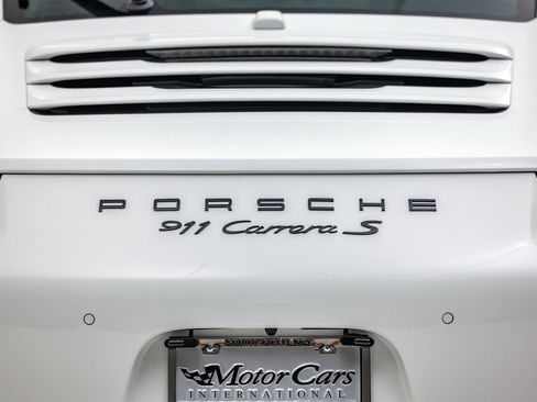Used 2014 Porsche 911 Carrera S image 19