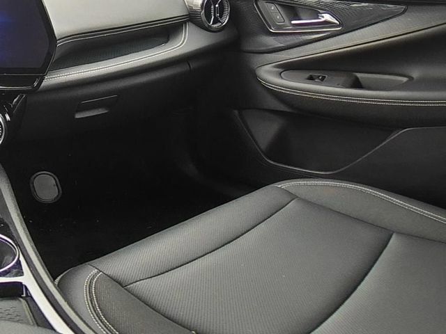 Used 2024 Chevrolet Blazer EV LT AWD/4WD image 33
