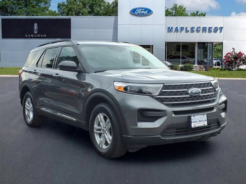 Certified 2022 Ford Explorer XLT AWD/4WD image 1