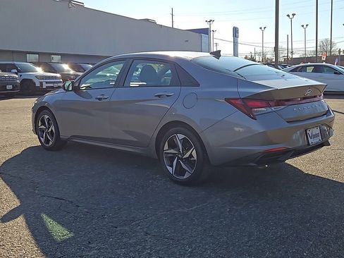 Certified 2023 Hyundai Elantra SEL w/ Convenience Package image 6