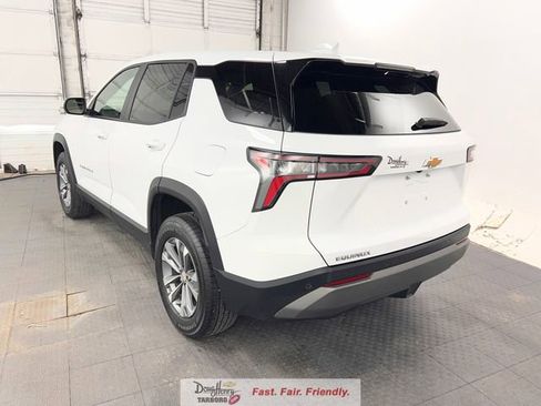 Used 2025 Chevrolet Equinox LT FWD image 7