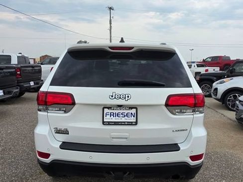 Used 2020 Jeep Grand Cherokee Laredo w/ Security & Convenience Group AWD/4WD image 5