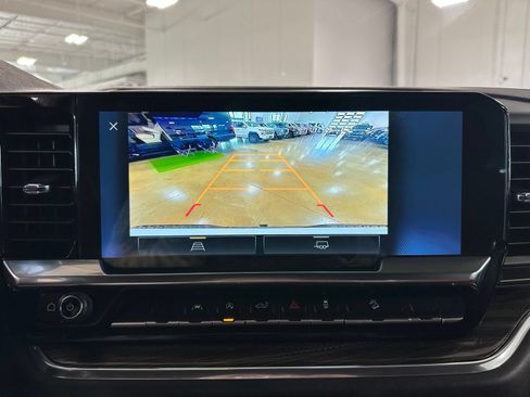 Used 2023 Chevrolet Silverado 1500 LT Trail Boss w/ Protection Package AWD/4WD image 29