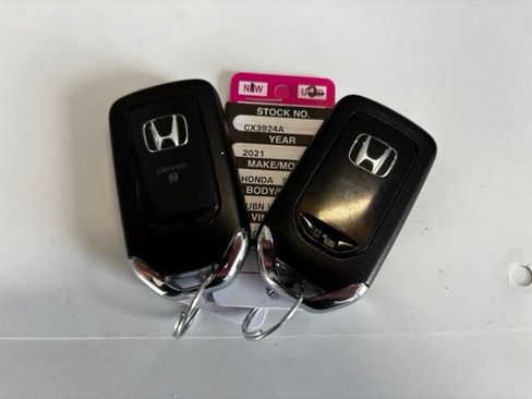 Certified 2021 Honda Pilot Special Edition image 3