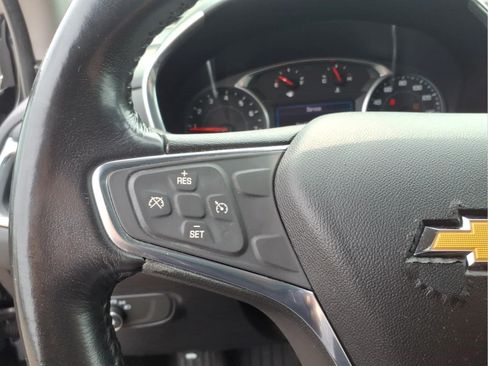 Used 2019 Chevrolet Equinox LT FWD image 14