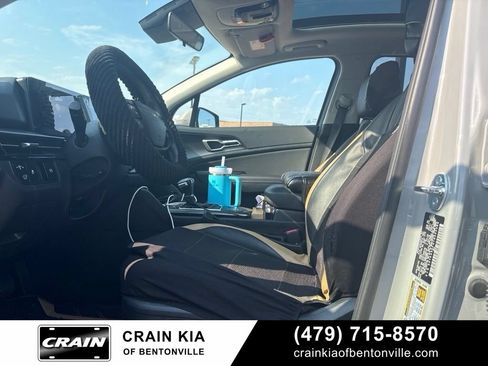 Certified 2026 Kia Sportage EX w/ EX Panorama Roof Package FWD image 27