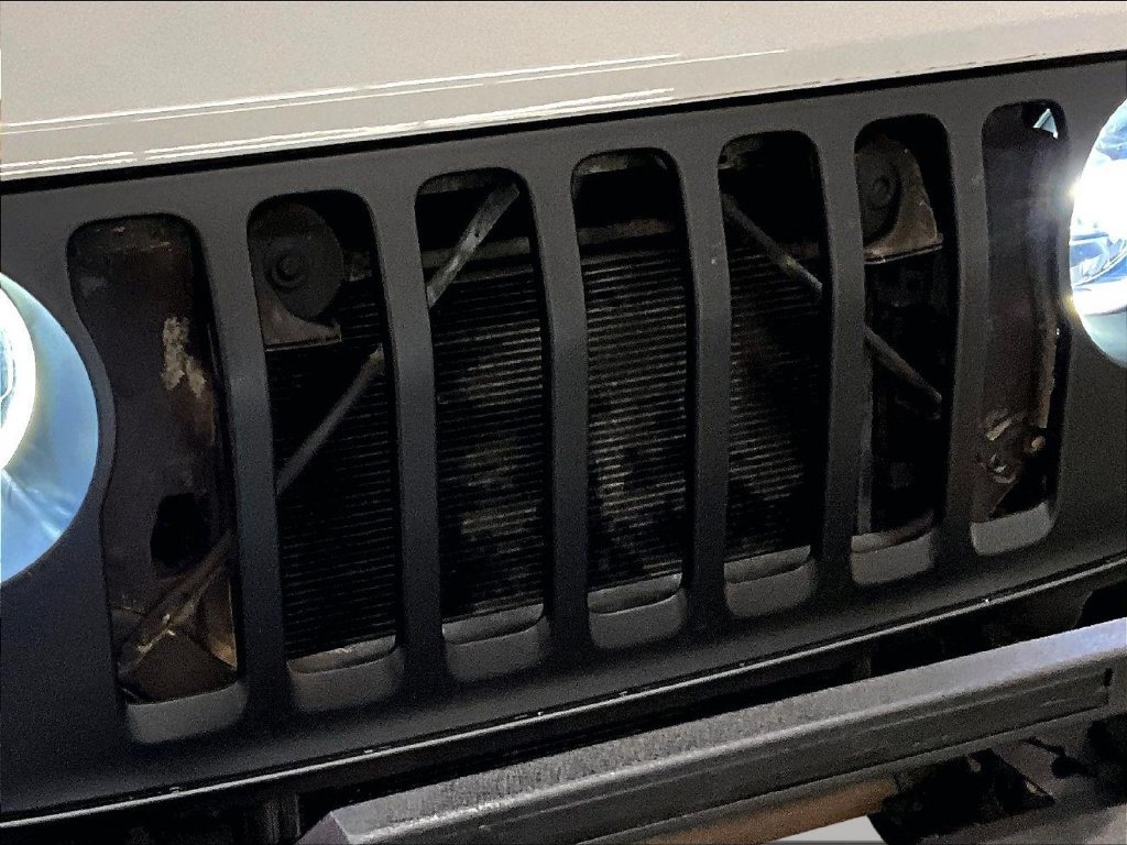 Used 2020 Jeep Wrangler Unlimited Sport AWD/4WD image 30