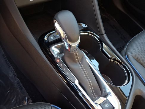 Used 2025 Buick Encore GX Sport Touring w/ Comfort Package image 14