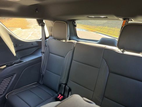 New 2026 GMC Yukon Elevation image 24