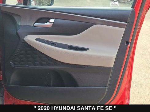 Used 2020 Hyundai Santa Fe SE FWD image 30