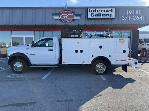 Used 2017 RAM 5500 Tradesman w/ Power & Remote Entry Group image 1