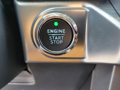 Certified 2023 Ford F150 Lariat w/ Equipment Group 502A High image 27