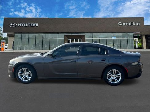 Used 2023 Dodge Charger SXT image 8