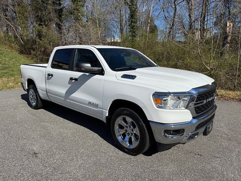 Used 2023 RAM 1500 Big Horn image 4