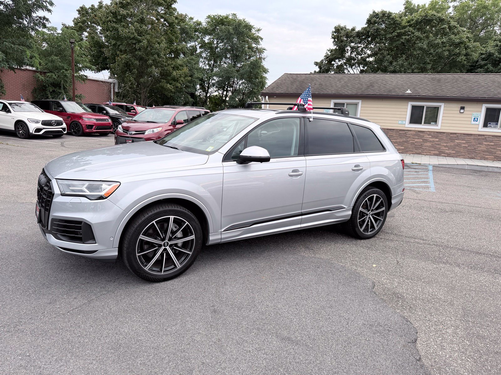 Used 2021 Audi Q7 3.0T Premium Plus w/ Premium Plus Package AWD/4WD image 38