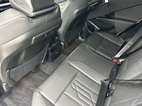 Used 2025 BMW X3 M50 image 10