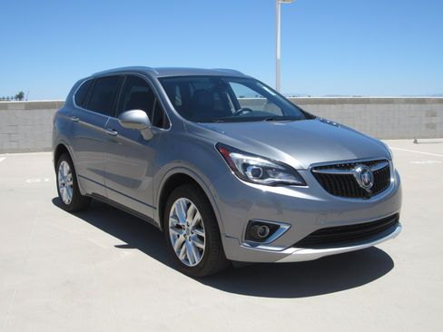Used 2020 Buick Envision Premium w/ Driver Confidence Package AWD/4WD image 2