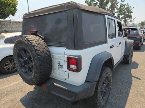 Used 2023 Jeep Wrangler Unlimited AWD/4WD image 8