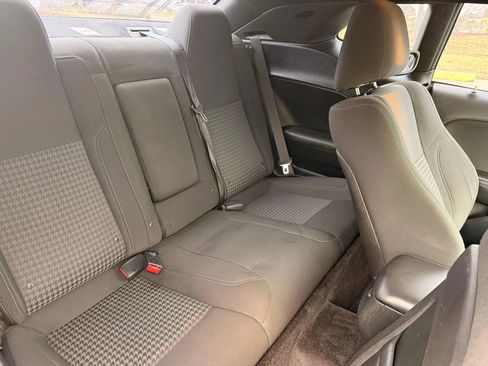 Used 2016 Dodge Challenger SXT w/ Cold Weather Group image 16