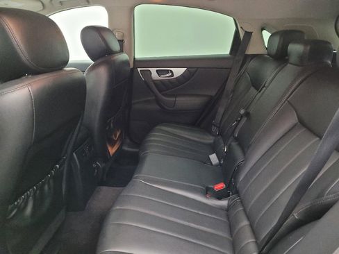 Used 2017 INFINITI QX70 AWD w/ Premium Package image 18
