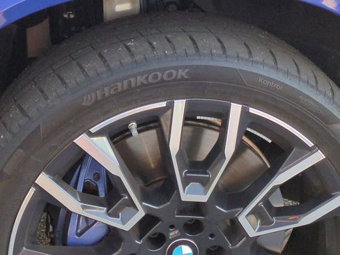 Used 2025 BMW X5 M60i image 12