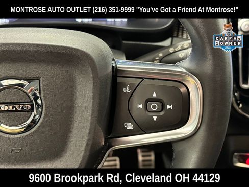 Used 2022 Volvo XC40 T5 R-Design w/ Climate Package image 20