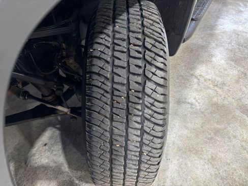 Used 2020 Chevrolet Silverado 2500 W/T w/ WT Convenience Package AWD/4WD image 27